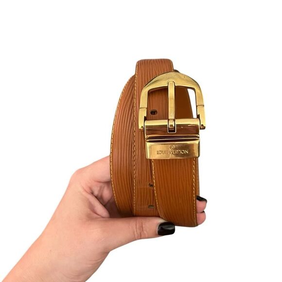 Louis Vuitton Brown Belt with Gold Buckle - Picture 1 of 15